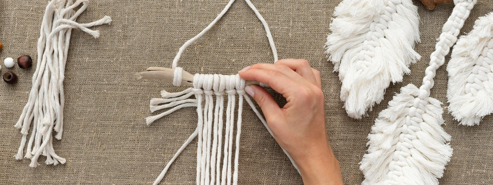 Atelier "Feuilles à franges"